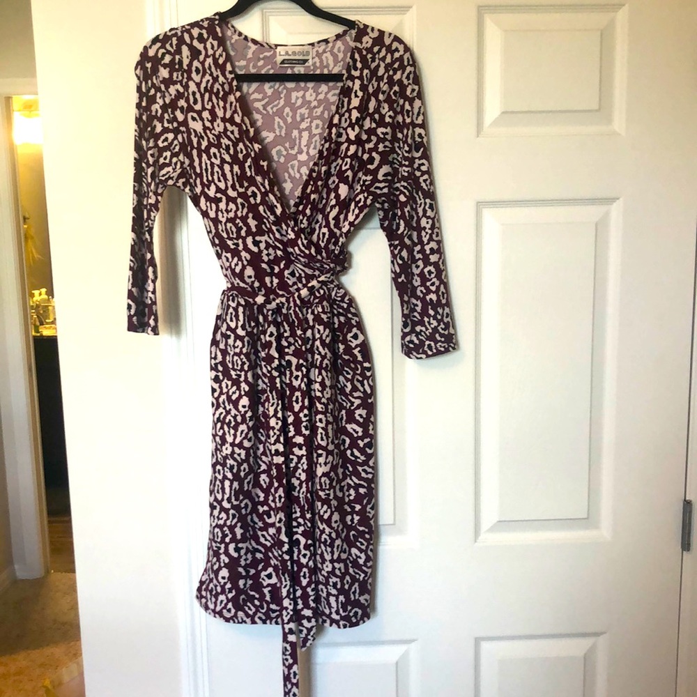 Beautiful Midi Dress Size Large